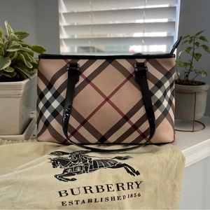 Burberry Nova Check Regent Zippered Tote